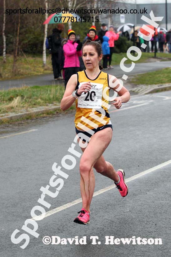 Womens relay, Elswick Harriers Relays, Newburn, Newcastle. Photo: David T. Hewitson/Sports for All Pics
